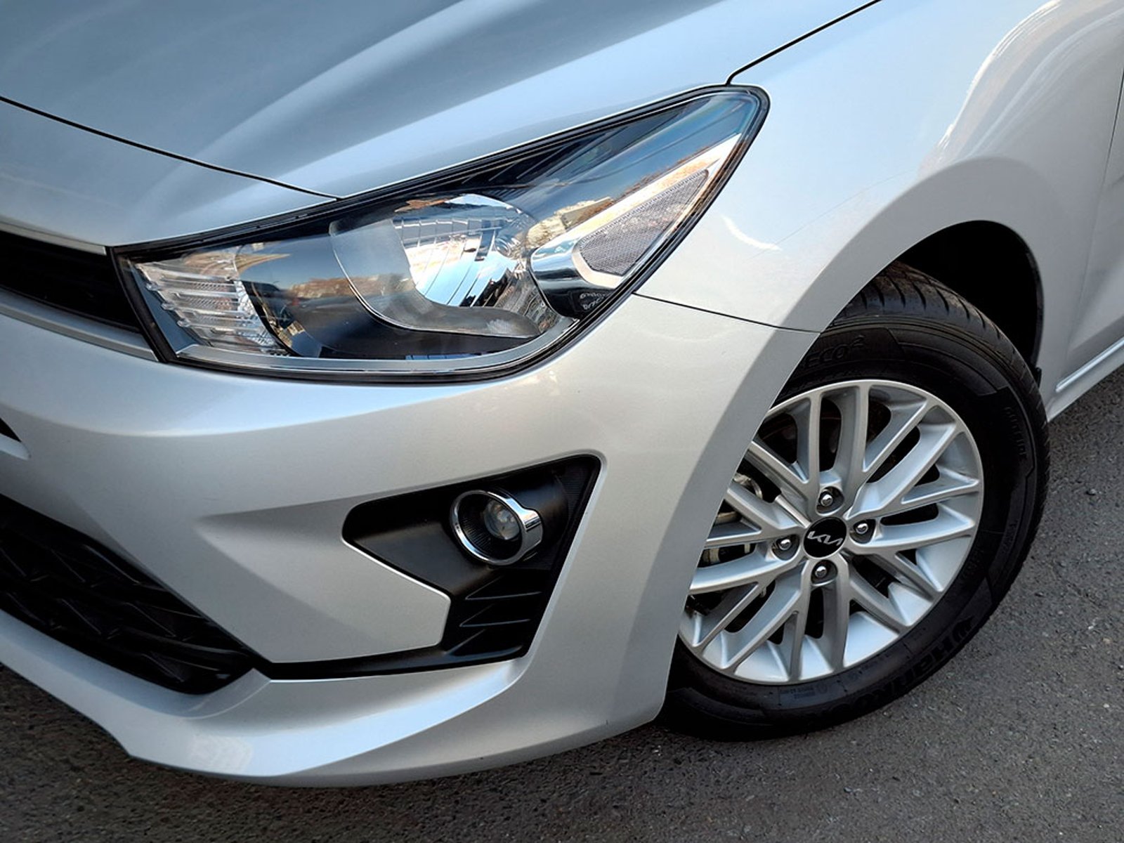 KIA RIO 5 LX 1.4L 6MT RI 2024 - Imagen 7 de 20