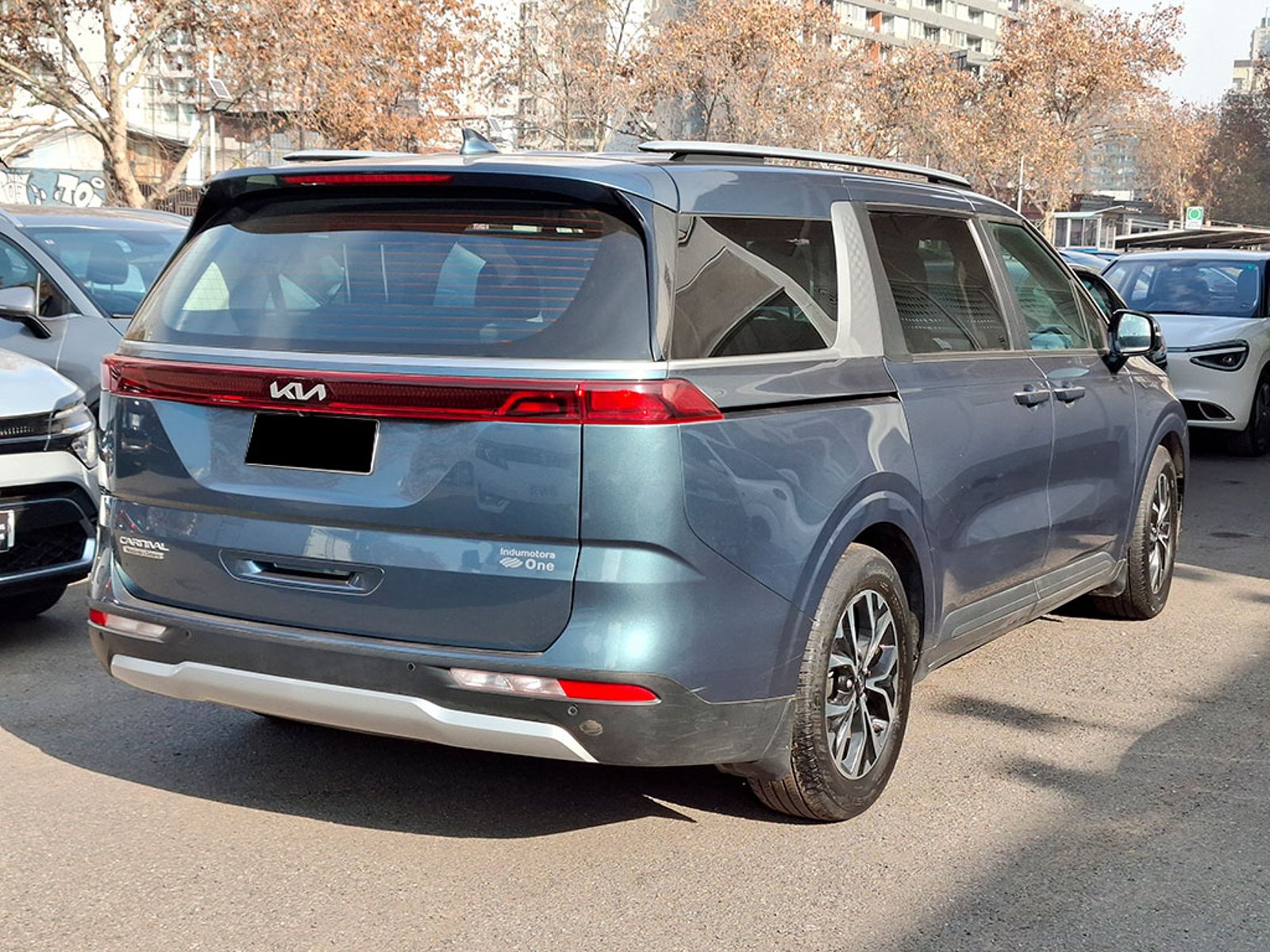KIA CARNIVAL EX 2.2L DSL 8AT 2023 - Imagen 6 de 20