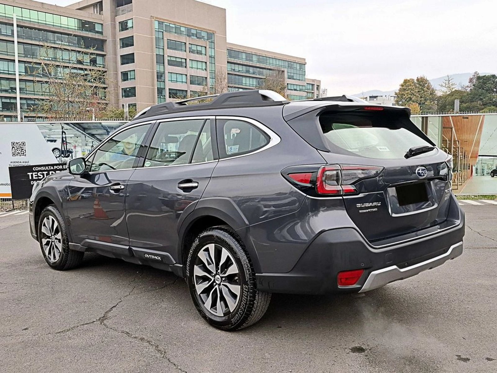 SUBARU OUTBACK 2.5 AWD AT 4X4 2023 - Imagen 7 de 19