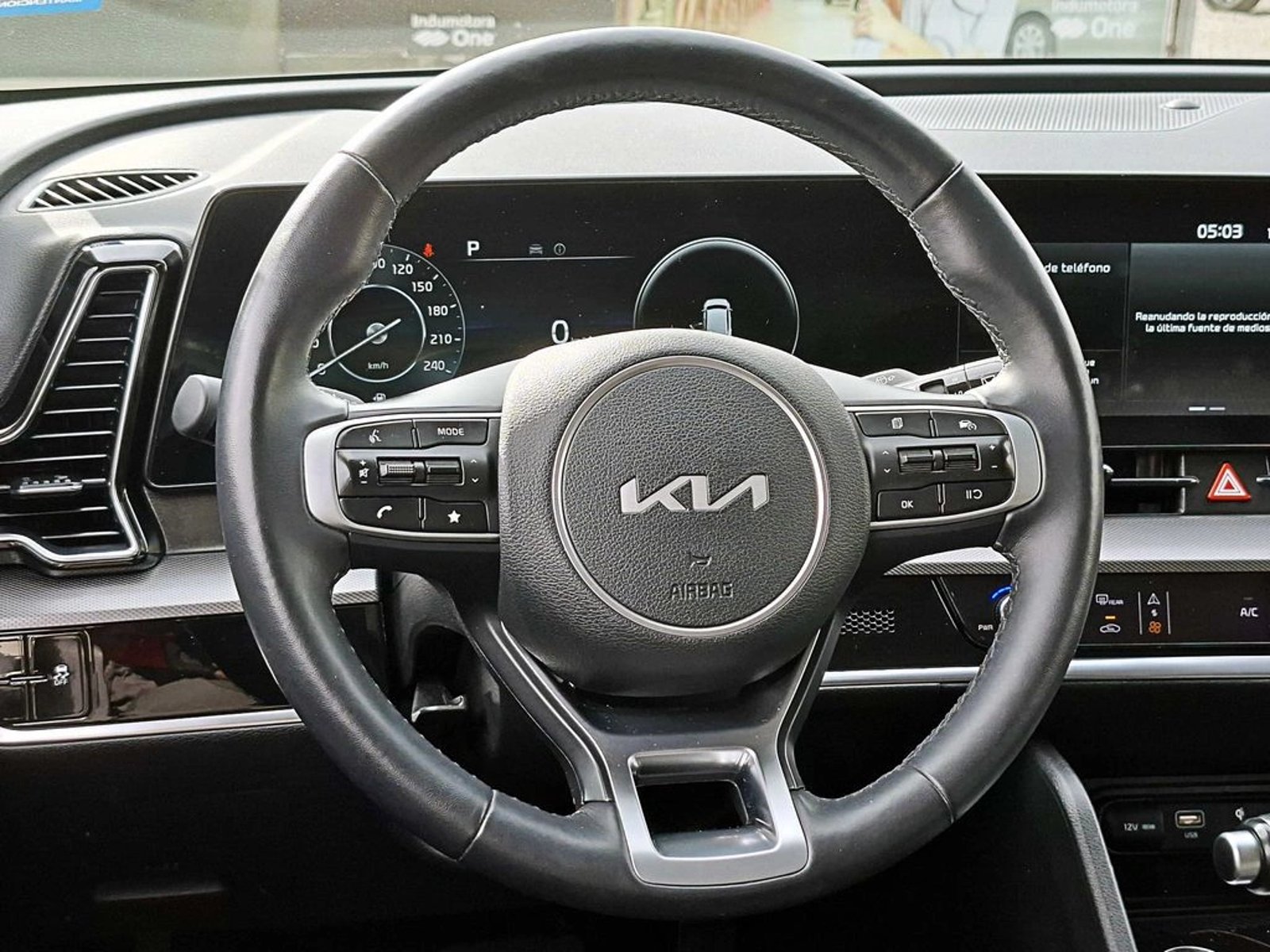 KIA SPORTAGE 2.0 2WD 8AT 5P 2022 - Imagen 12 de 17