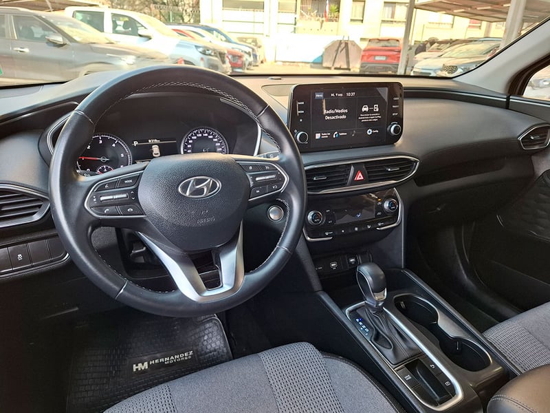 Hyundai SANTA FE 2.2 PLUS FL AT CRDI 2024 - Imagen 10 de 20