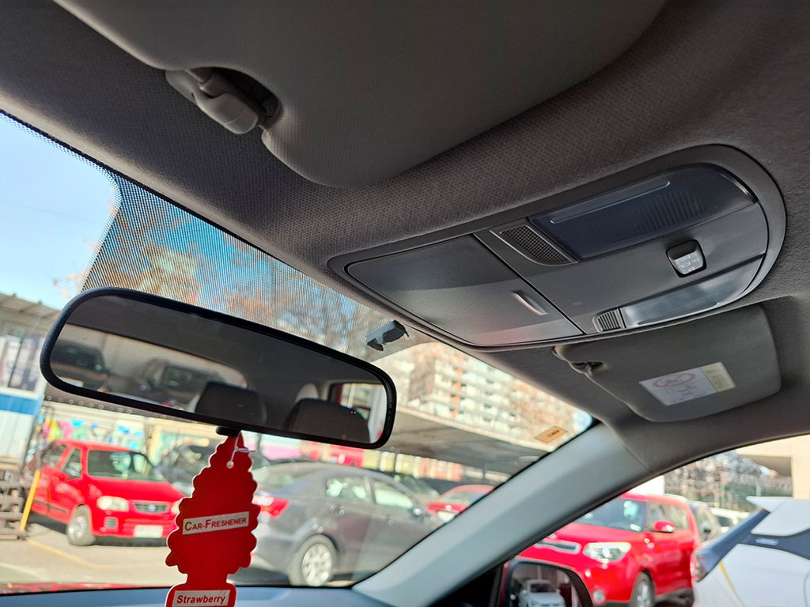 Kia SONET EX 1.5L 6MT ACC PLUS 2023 - Imagen 18 de 20