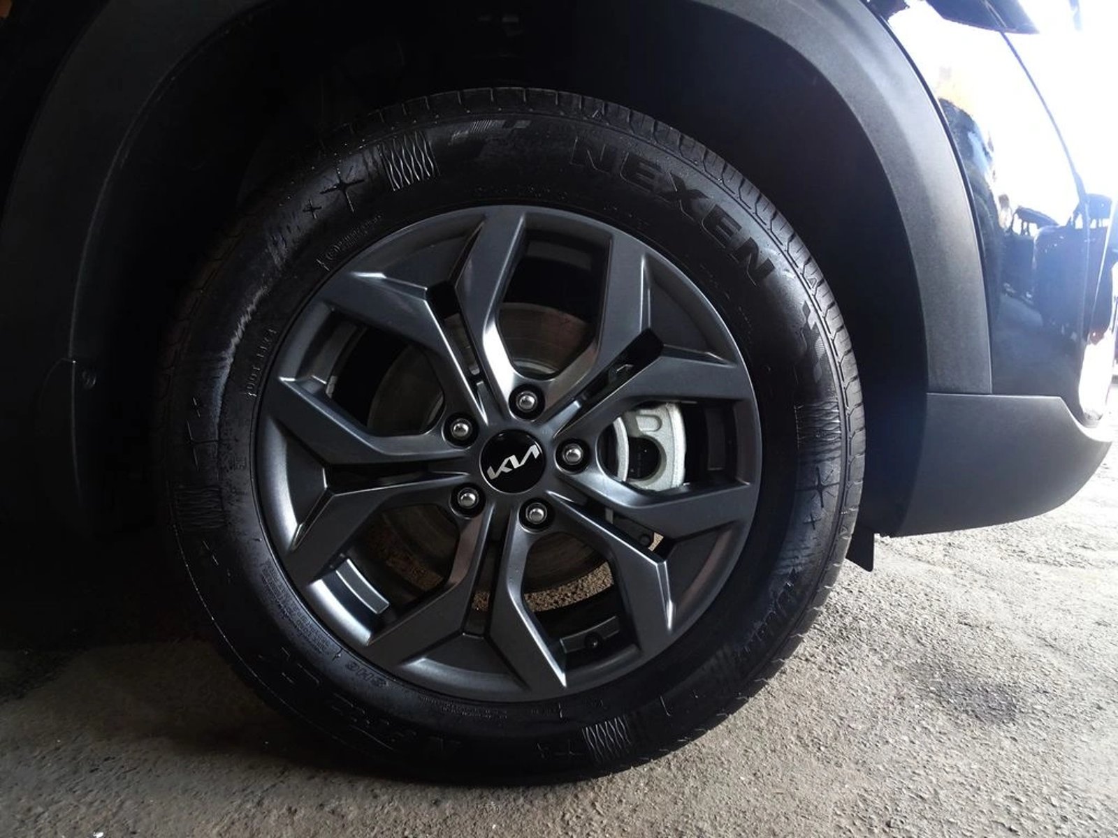 KIA SELTOS EX 1.4L 7DCT TURBO-GDI 2025 - Foto 5 de 20
