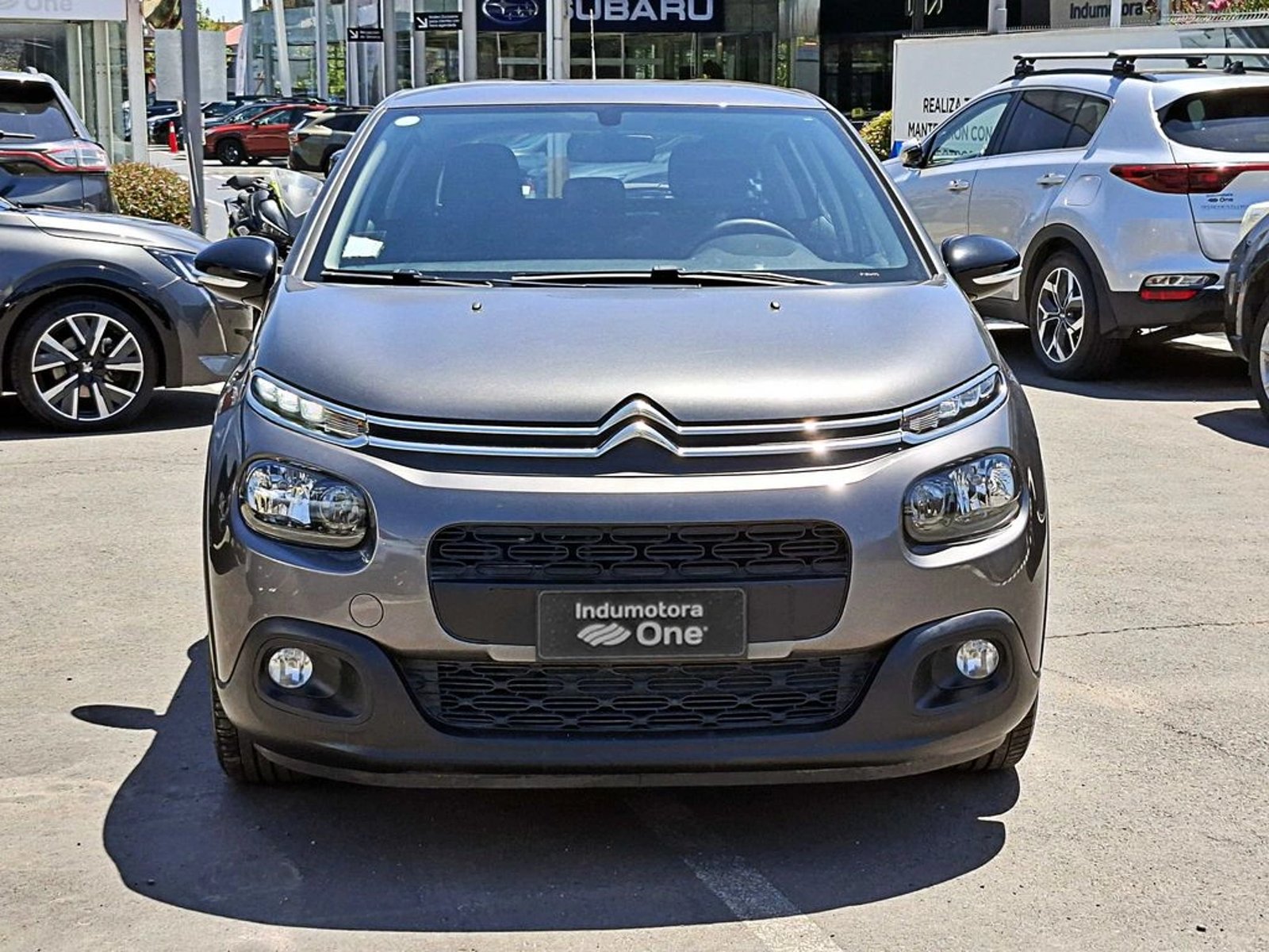 Citroën C3 1.2  MT 5P 2021 - Foto 2 de 18