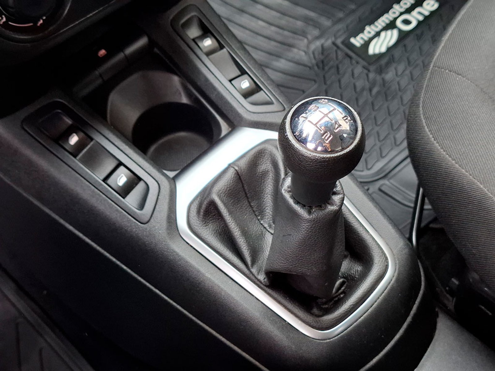 PEUGEOT 301 1.6 VTI MT 2017 - Imagen 15 de 20