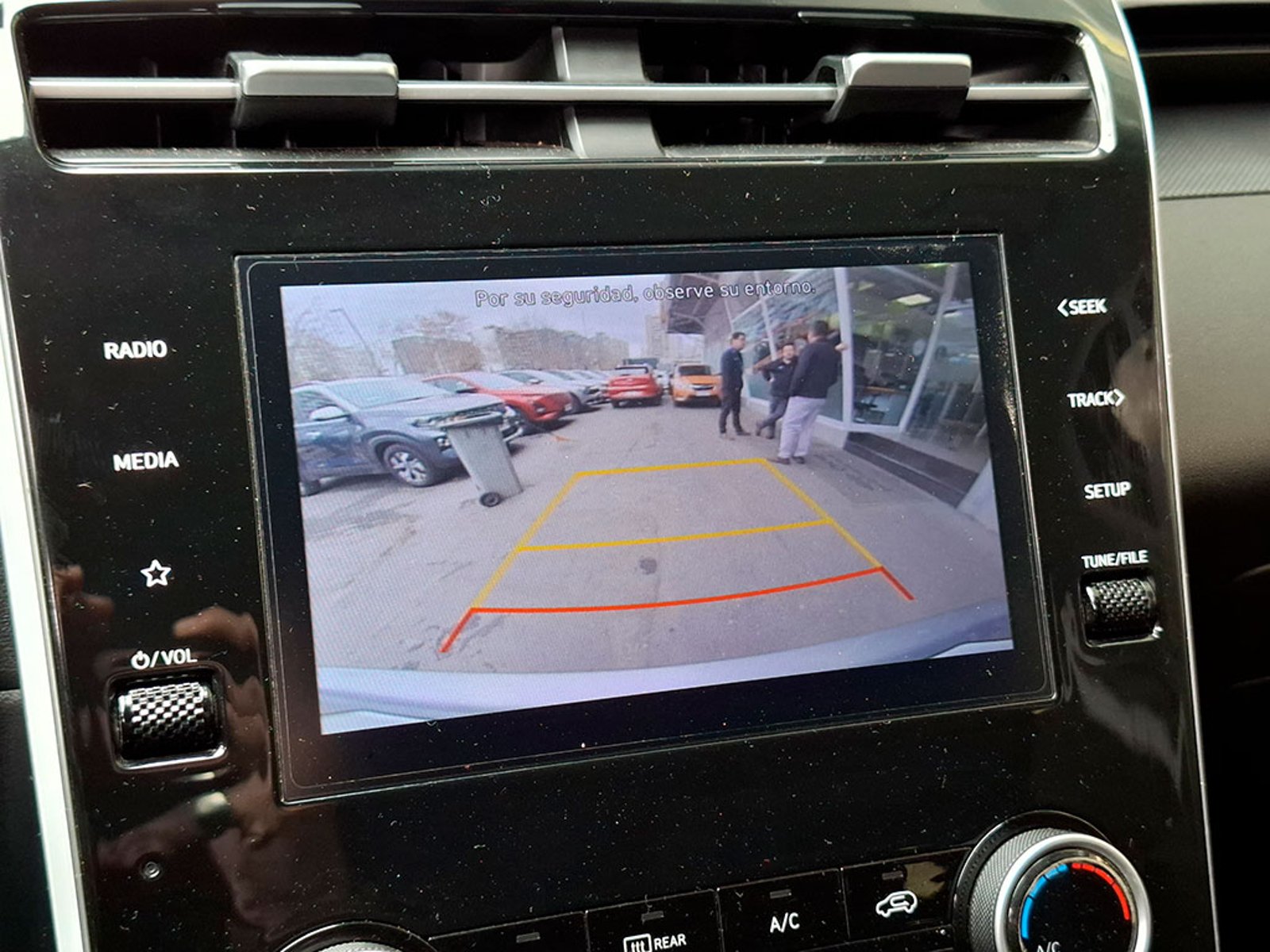 Hyundai TUCSON 2.0 NX4 PLUS 2022 - Imagen 15 de 20