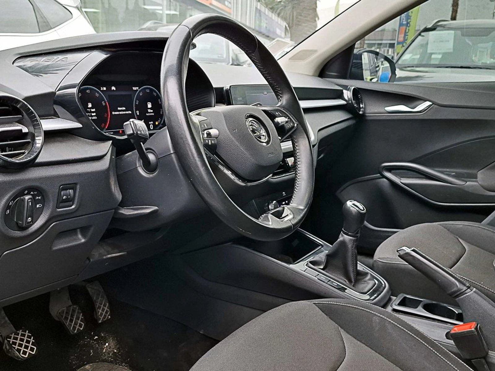 Skoda FABIA TSI 1.0 2023 - Imagen 9 de 19