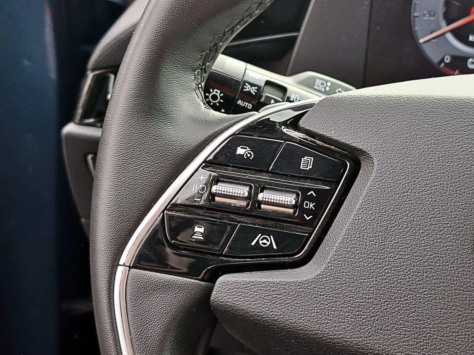 Kia NIRO AT EV 2023 - Imagen 14 de 18