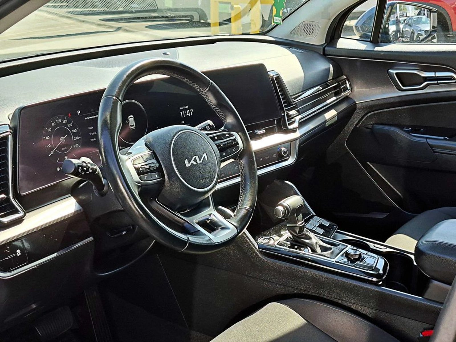 Kia SPORTAGE 2.0 EX 2WD 6AT 5P 2024 - Imagen 8 de 17