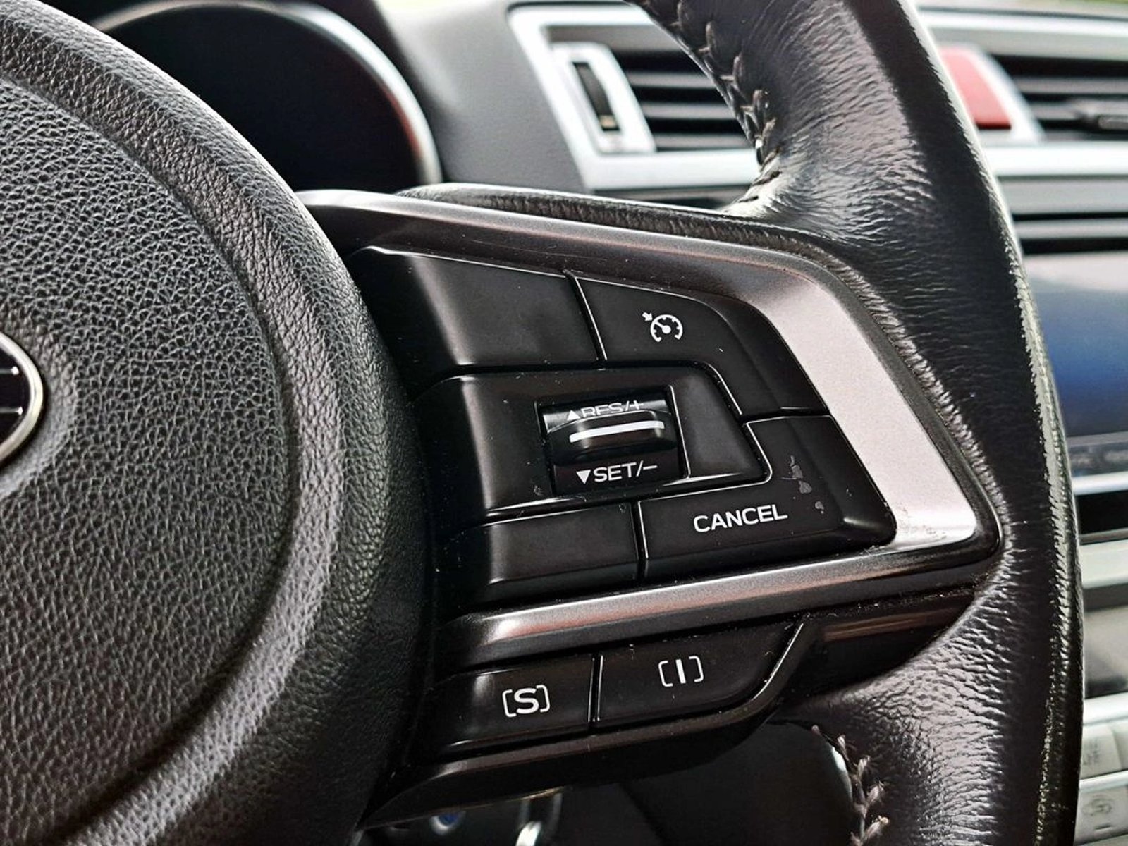 SUBARU OUTBACK 2.5 AT 4X4 2019 - Imagen 18 de 20