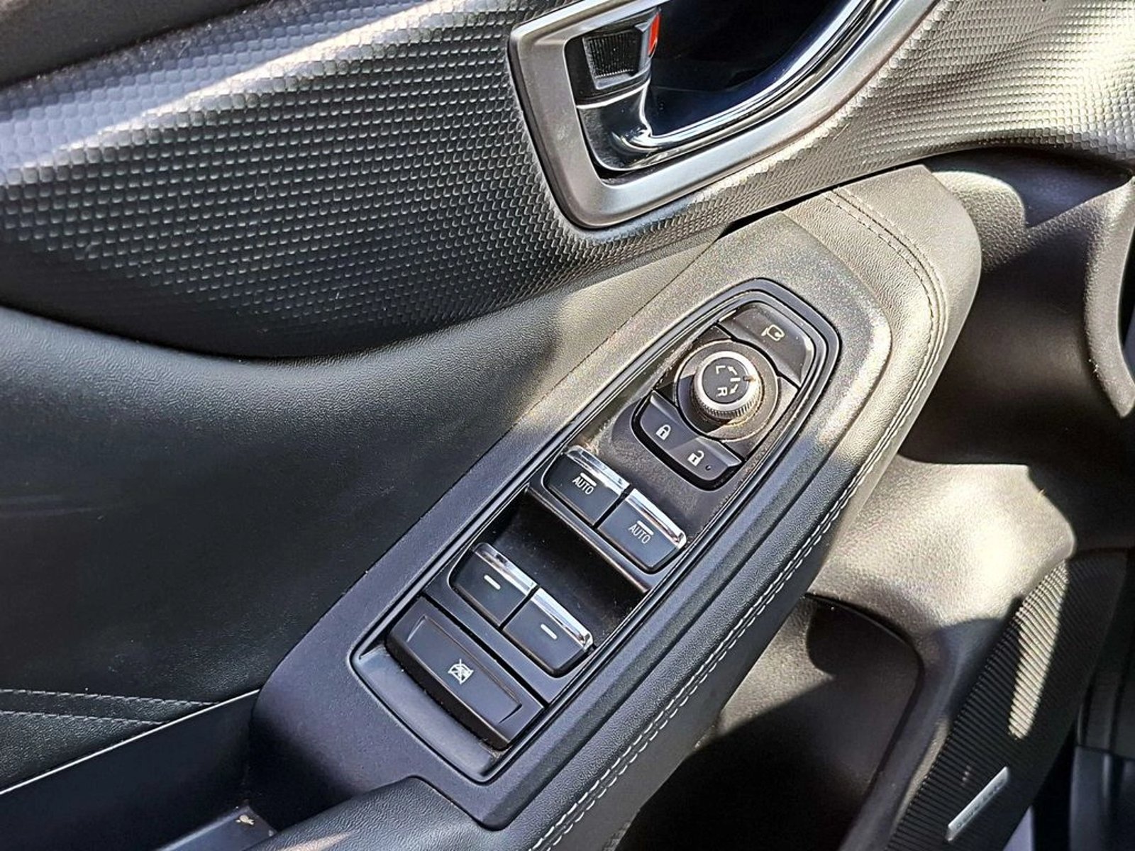 Subaru FORESTER CVT 4X4 2.5  AUT. LIMITED 2020 - Imagen 10 de 19