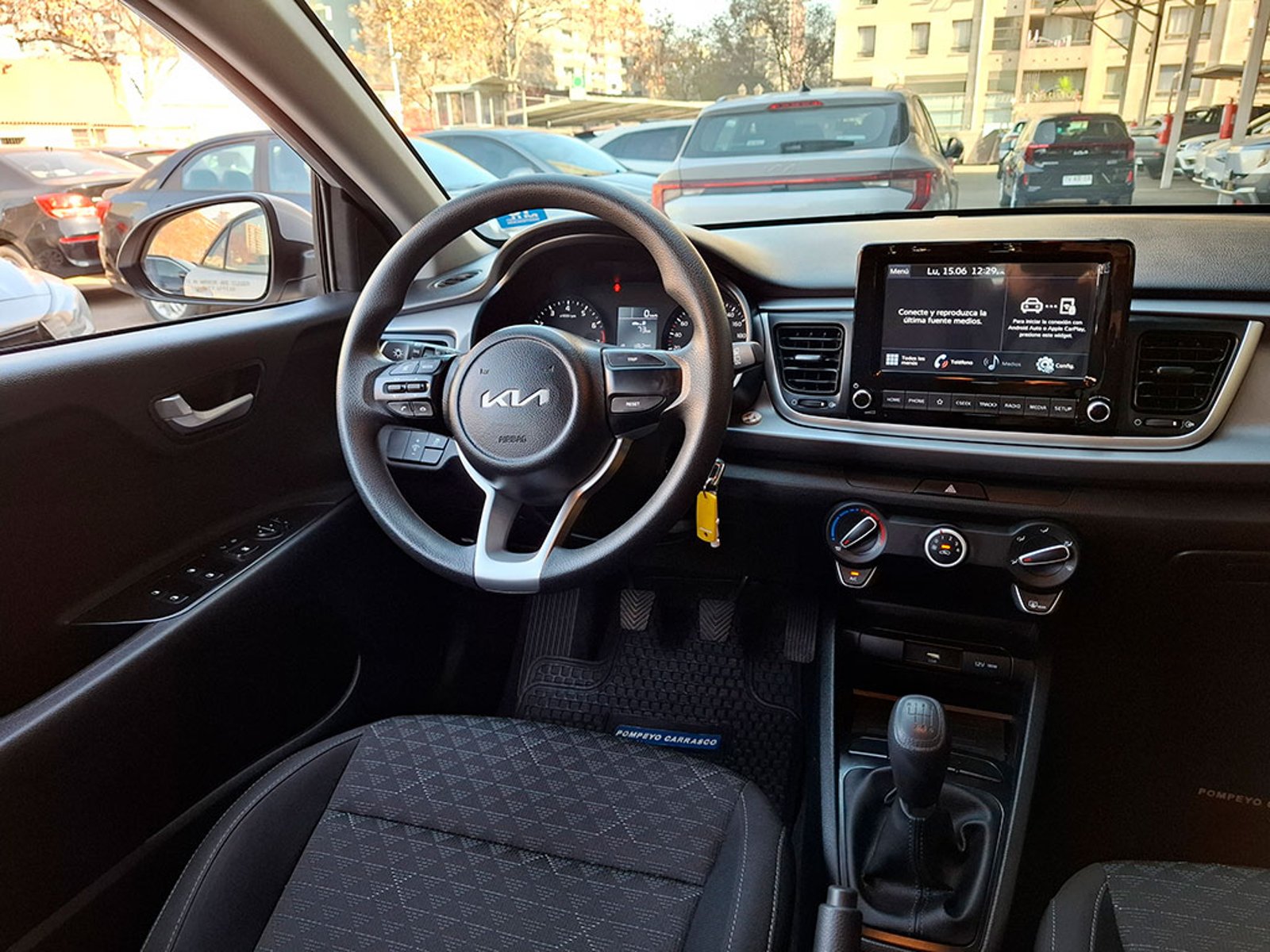 KIA RIO 5 LX 1.4L 6MT RI 2024 - Imagen 8 de 20