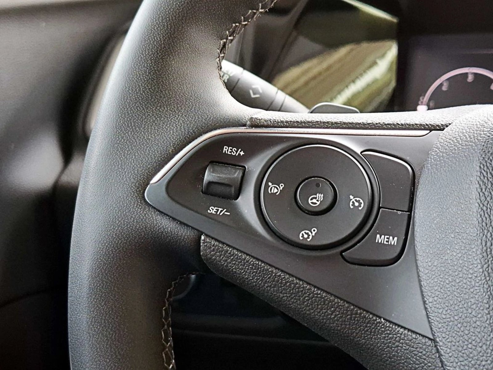 OPEL GRANDLAND 1.5 GS LINE AT DIESEL 2025 - Imagen 14 de 18