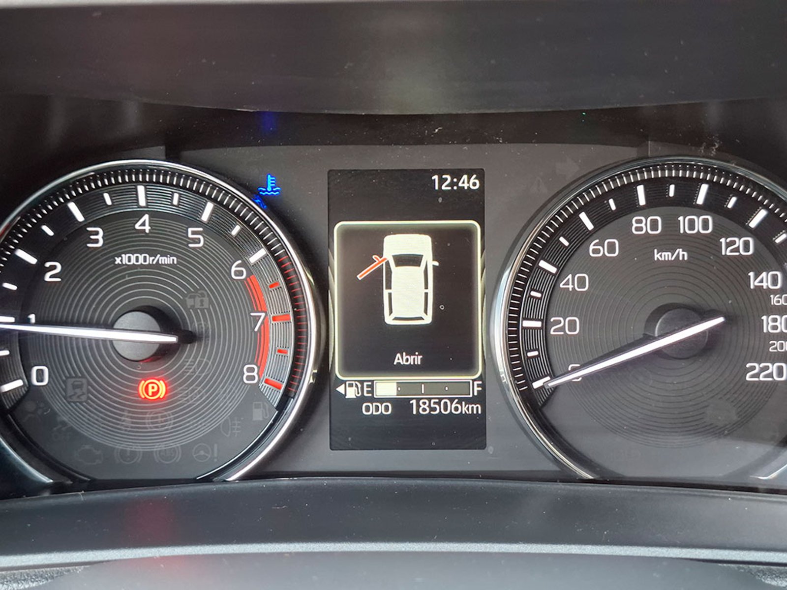 Toyota YARIS CROSS 1.5 MT AC 2025 - Imagen 13 de 20