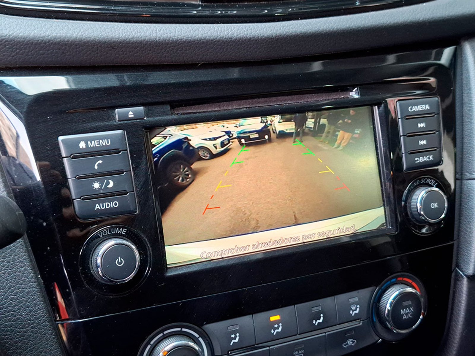 Nissan X-TRAIL 2.5 SENSE 2022 - Imagen 15 de 20