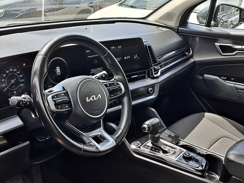 Kia SPORTAGE EX 2.0 AT 2023 - Imagen 8 de 17
