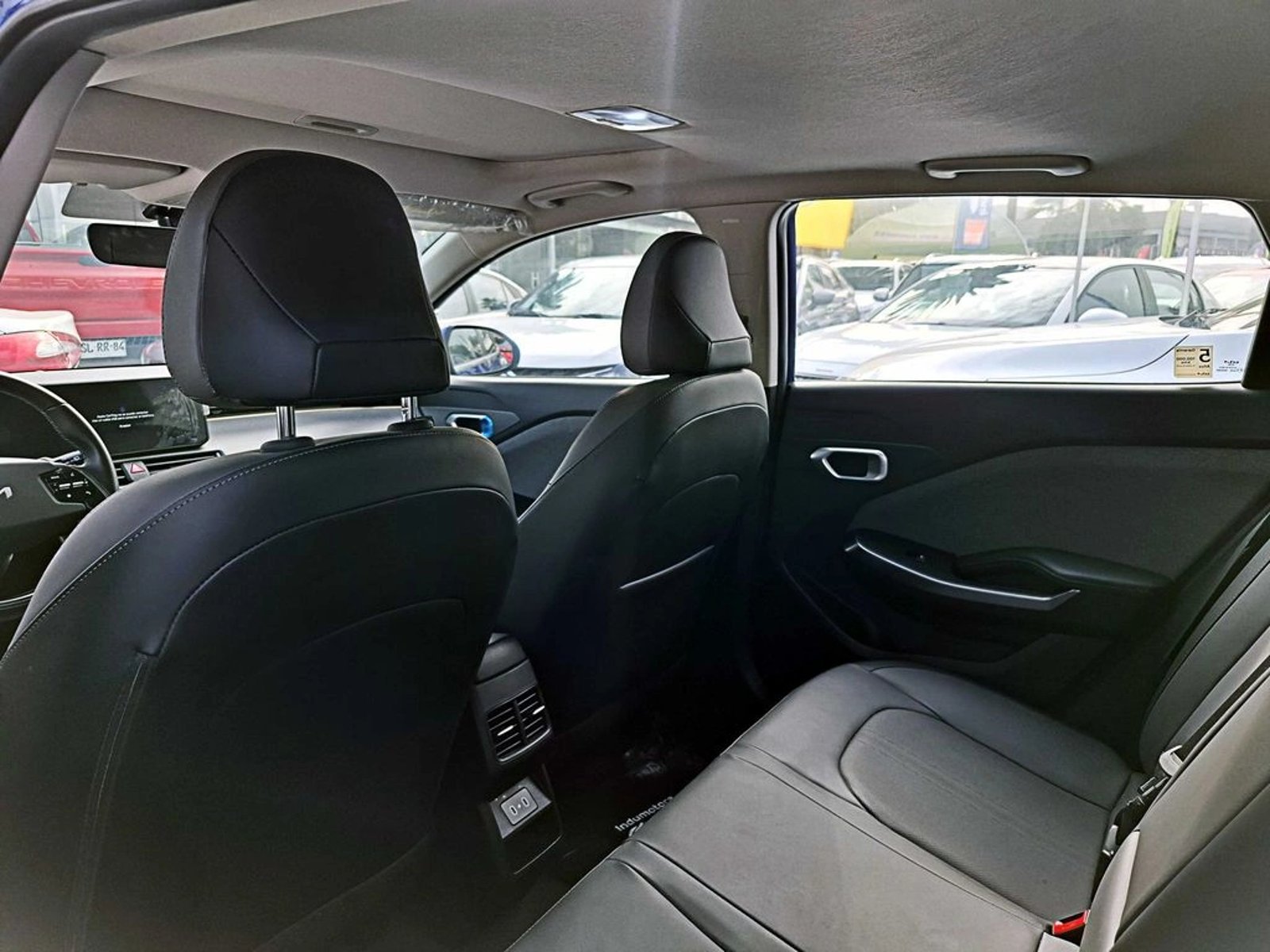 KIA K3 1.6 EX 4X2 AT 5P 2025 - Imagen 12 de 18