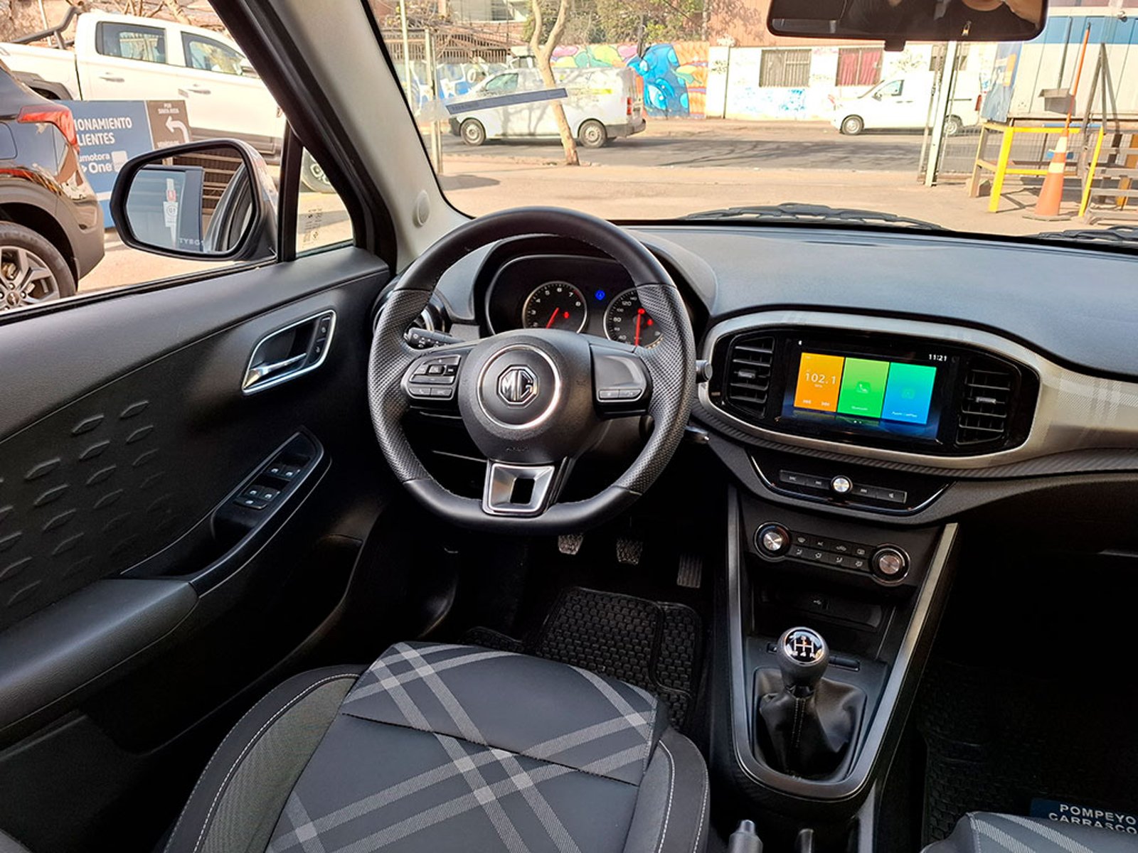 MG 3 1.5 STD MT 2025 - Imagen 8 de 20