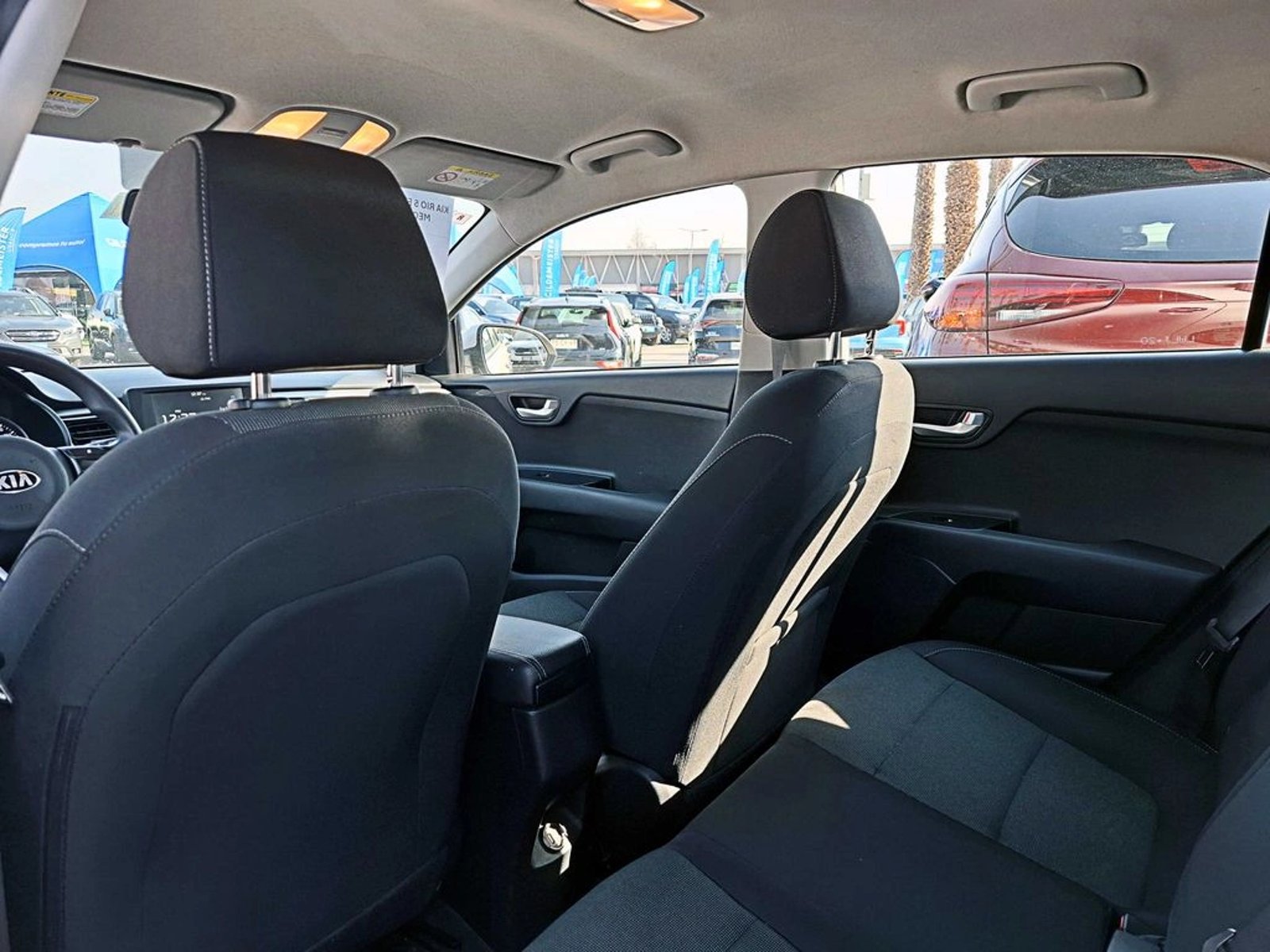KIA RIO 5 EX 1.4 6MT FULL 2020 - Imagen 12 de 19