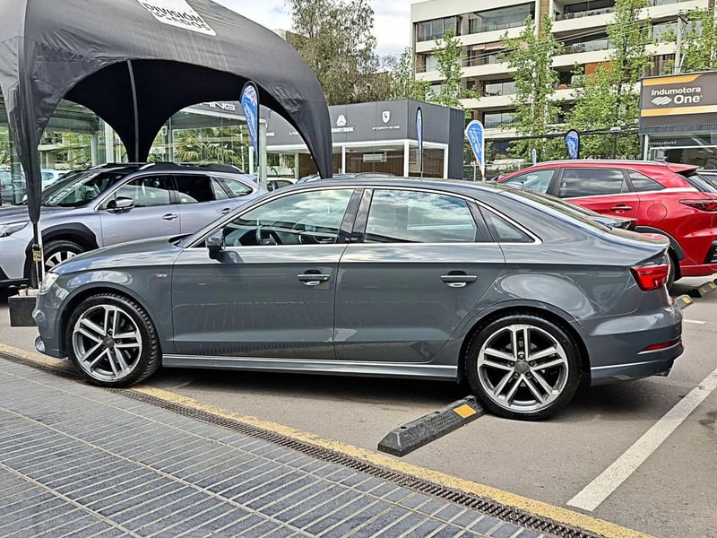 Audi A3 2.0 SPORT 4X2 HB S-TRONIC AT 3P 2017 - Imagen 7 de 18