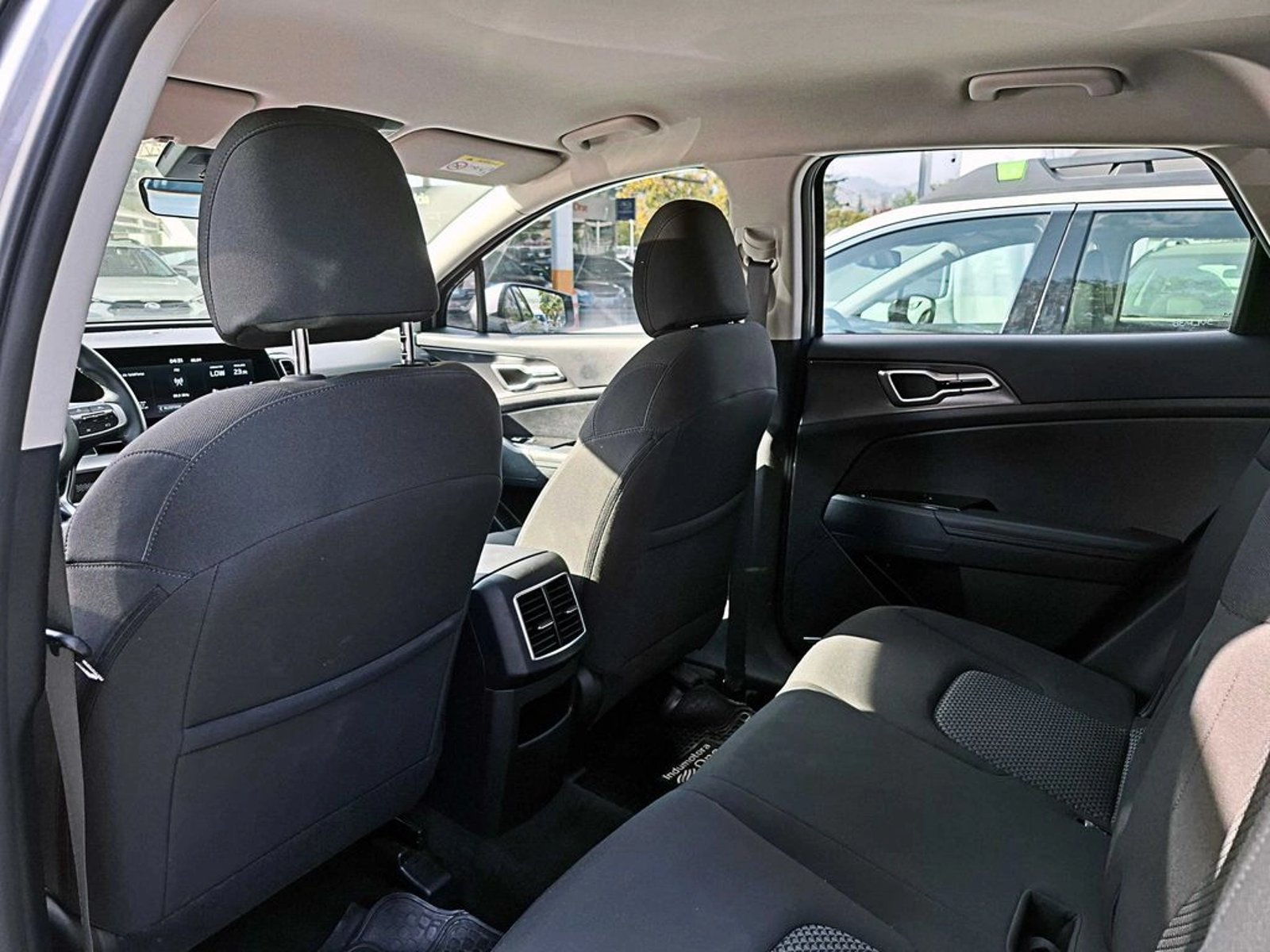 Kia SPORTAGE EX 2.0L 2023 - Imagen 10 de 16