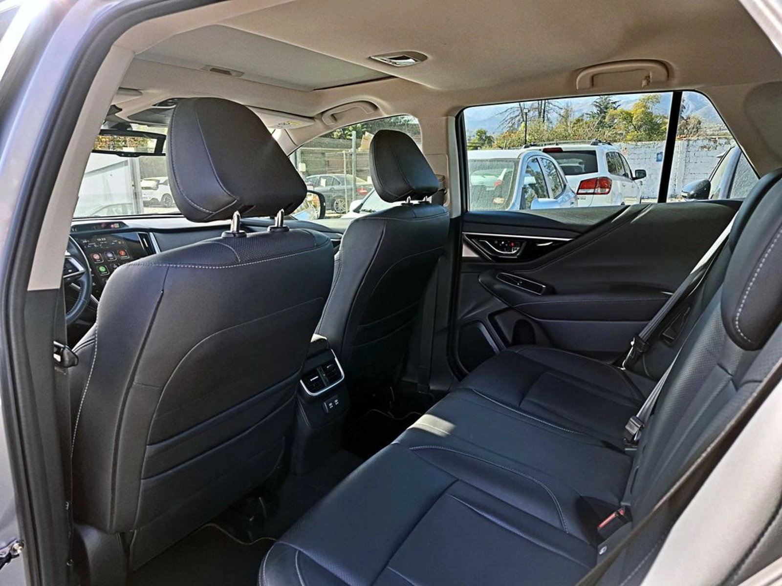 SUBARU OUTBACK 2.5I XS AT 5P 2023 - Imagen 13 de 20