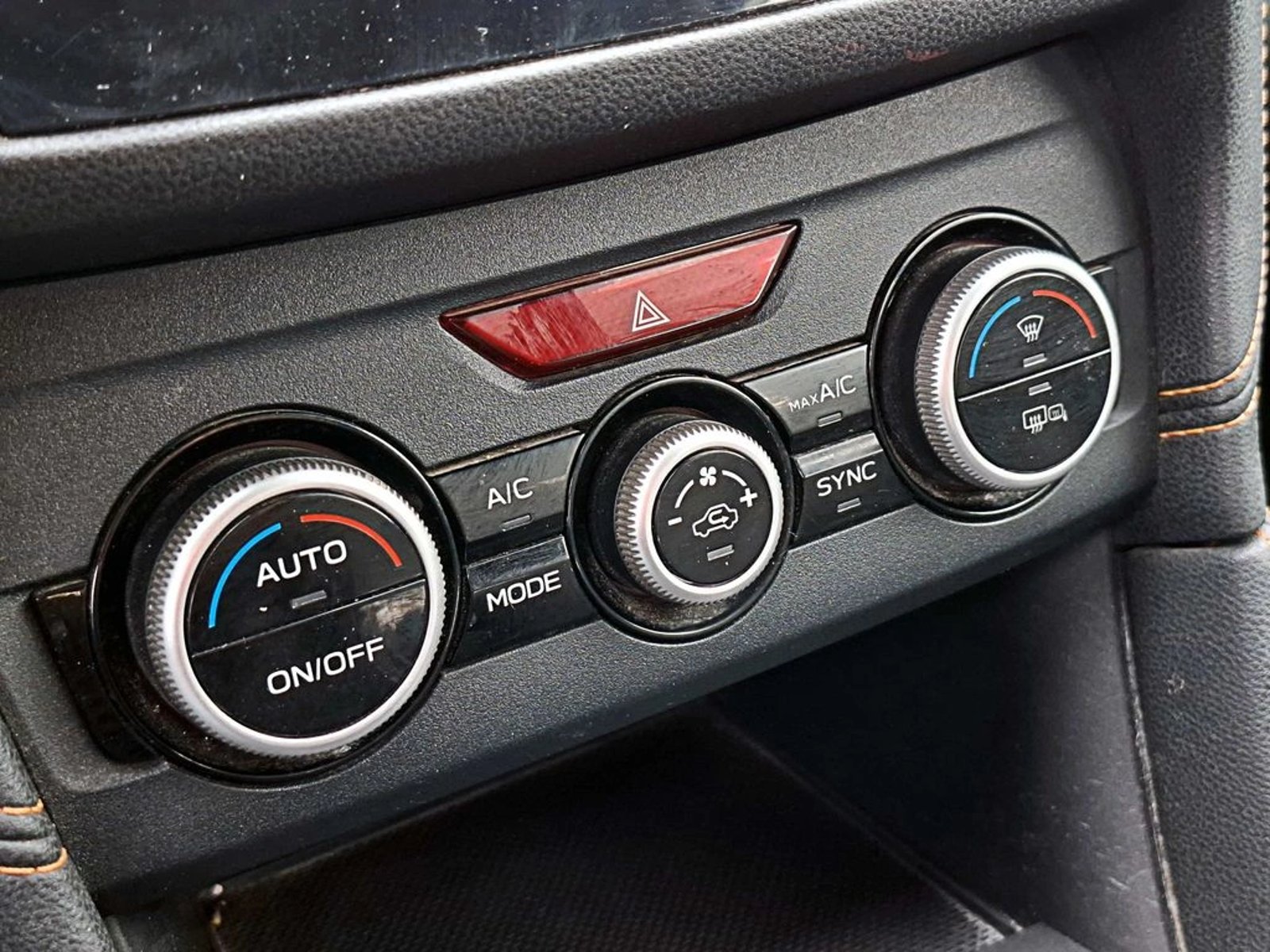 Subaru XV 2.0 AWD HYBRID LIMITED AT 4X4 2021 - Imagen 18 de 19
