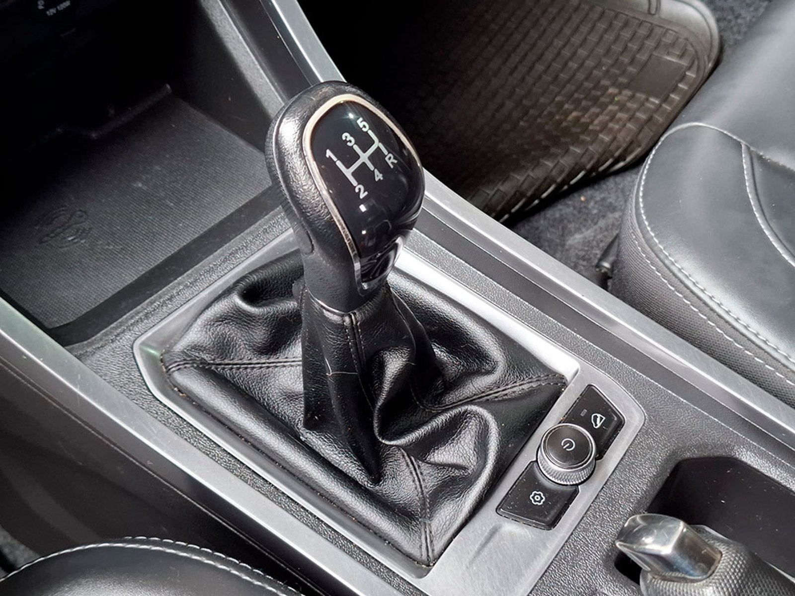 Chery TIGGO 2 PRO GLX 1.0T 2024 - Imagen 18 de 20