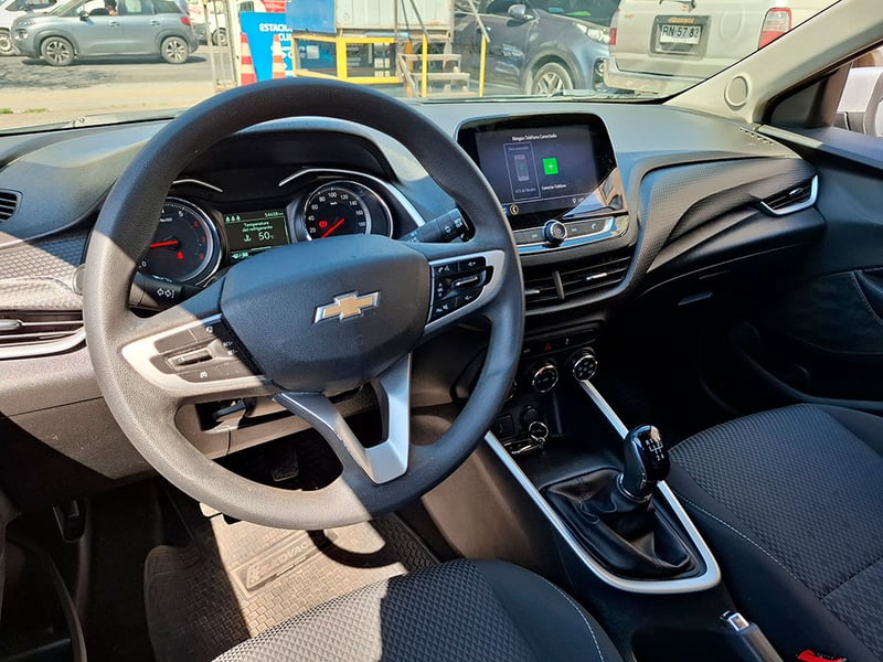 Chevrolet ONIX 1.0T LT 2022 - Imagen 10 de 20