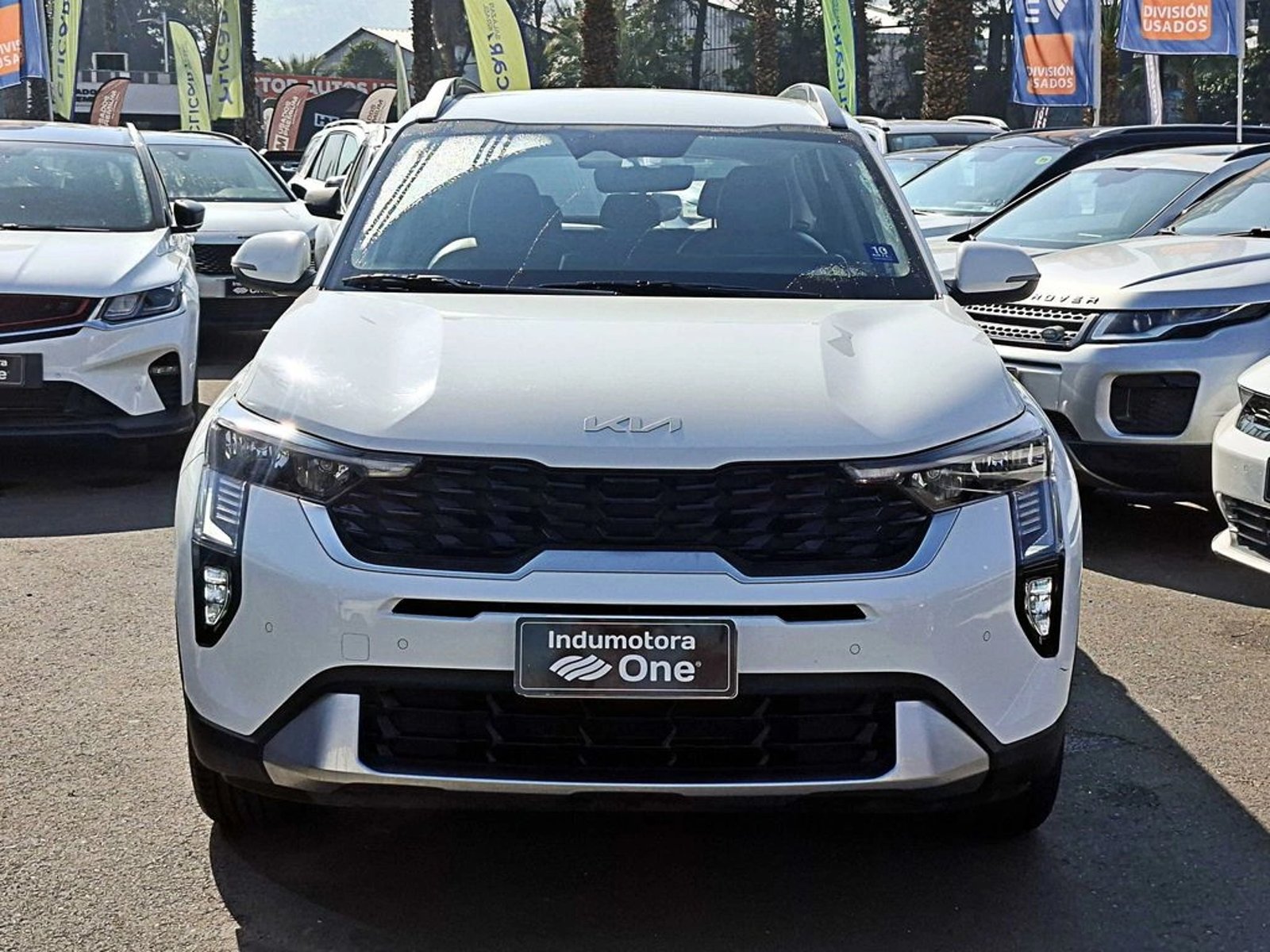 Kia SONET MT 2025 - Foto 2 de 18