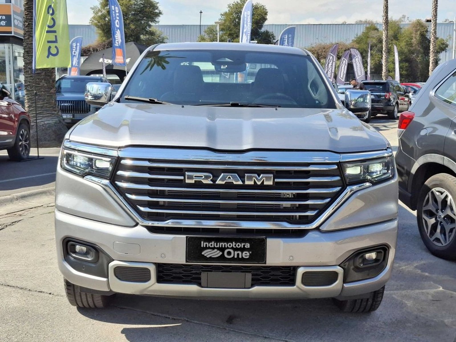 RAM RAMPAGE LARAMIE 4X4 2026 - Foto 2 de 20