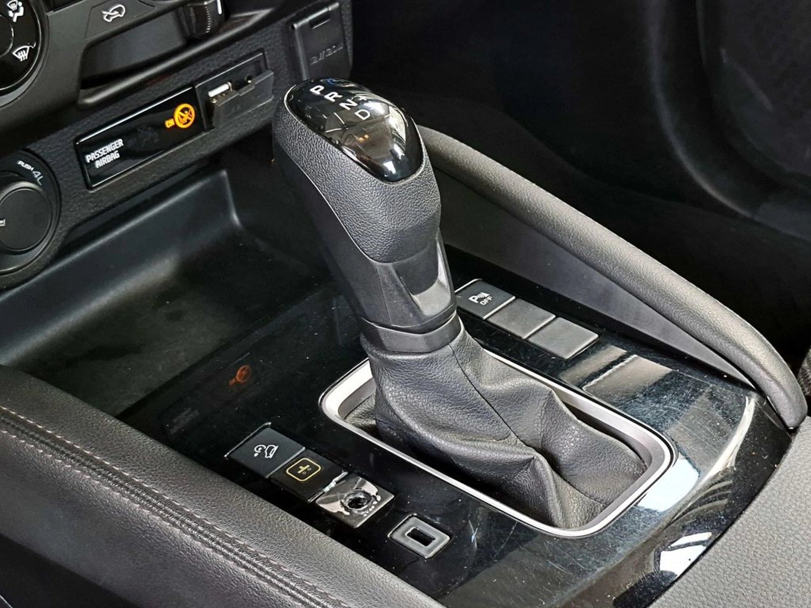 MAZDA BT-50 4X4 3.0 AT 2024 - Imagen 18 de 18