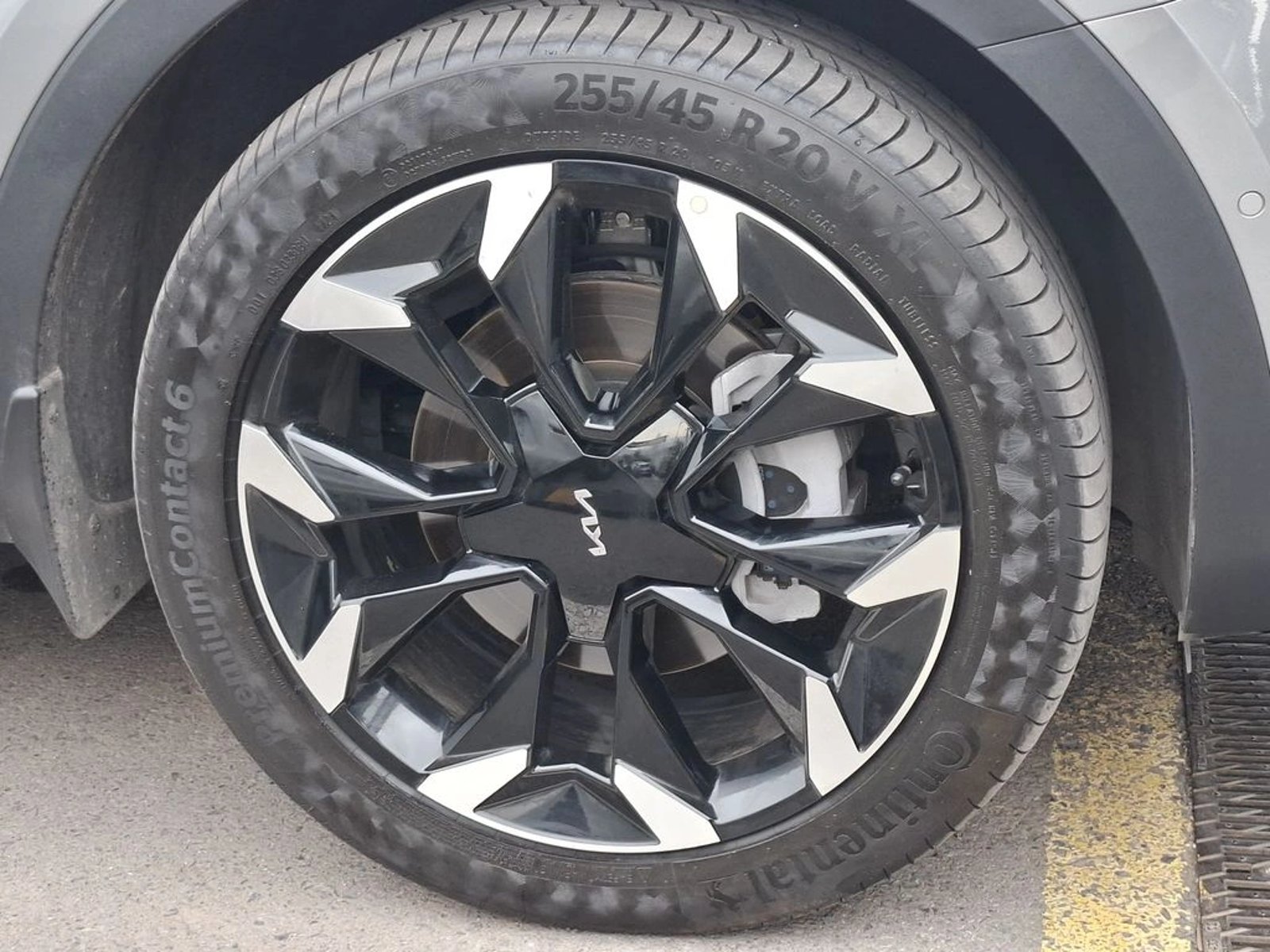 Kia SORENTO 4WD 3.5 AT 2026 - Foto 5 de 18