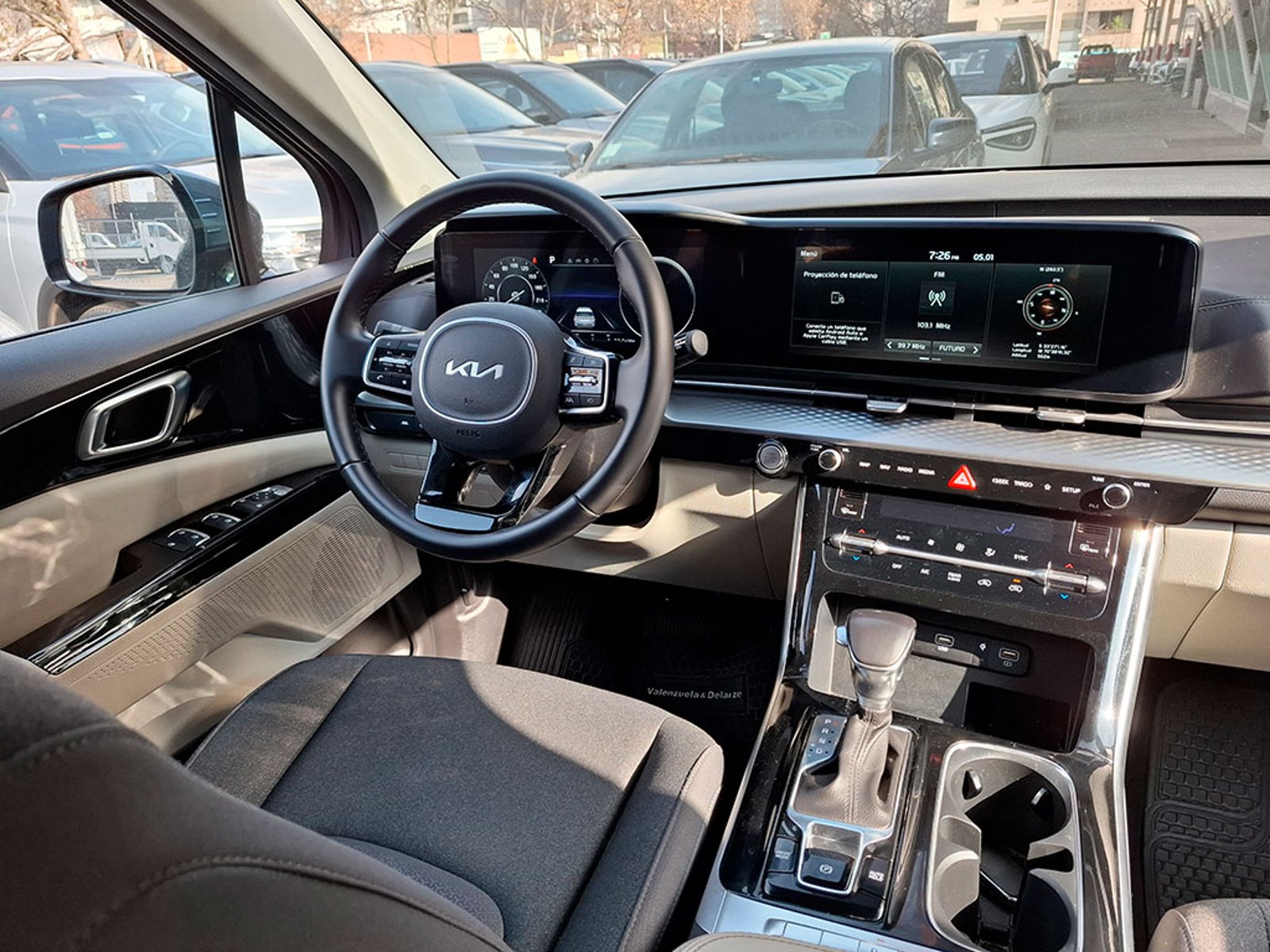 KIA CARNIVAL EX 2.2L DSL 8AT 2023 - Imagen 9 de 20