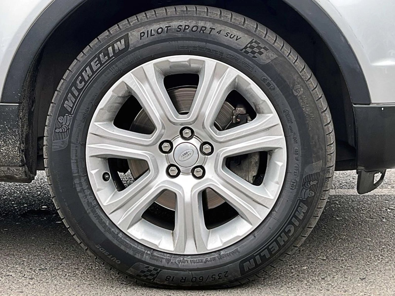 Land Rover RANGE ROVER EVOQUE 2.0 AT 4X4 2019 - Foto 5 de 16