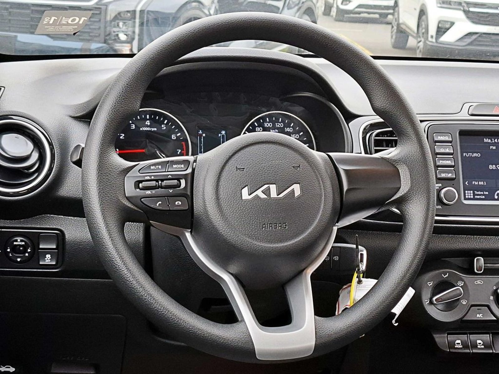 Kia SOLUTO MT 2026 - Imagen 13 de 18