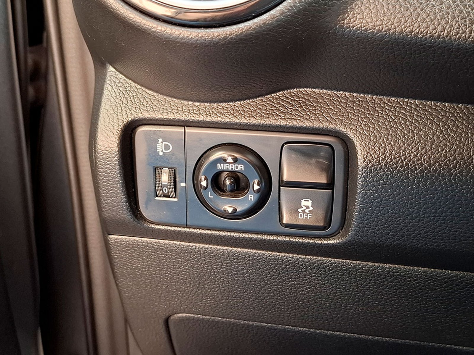 Kia SOLUTO LX 1.4L 5MT G LL 2025 - Imagen 19 de 20