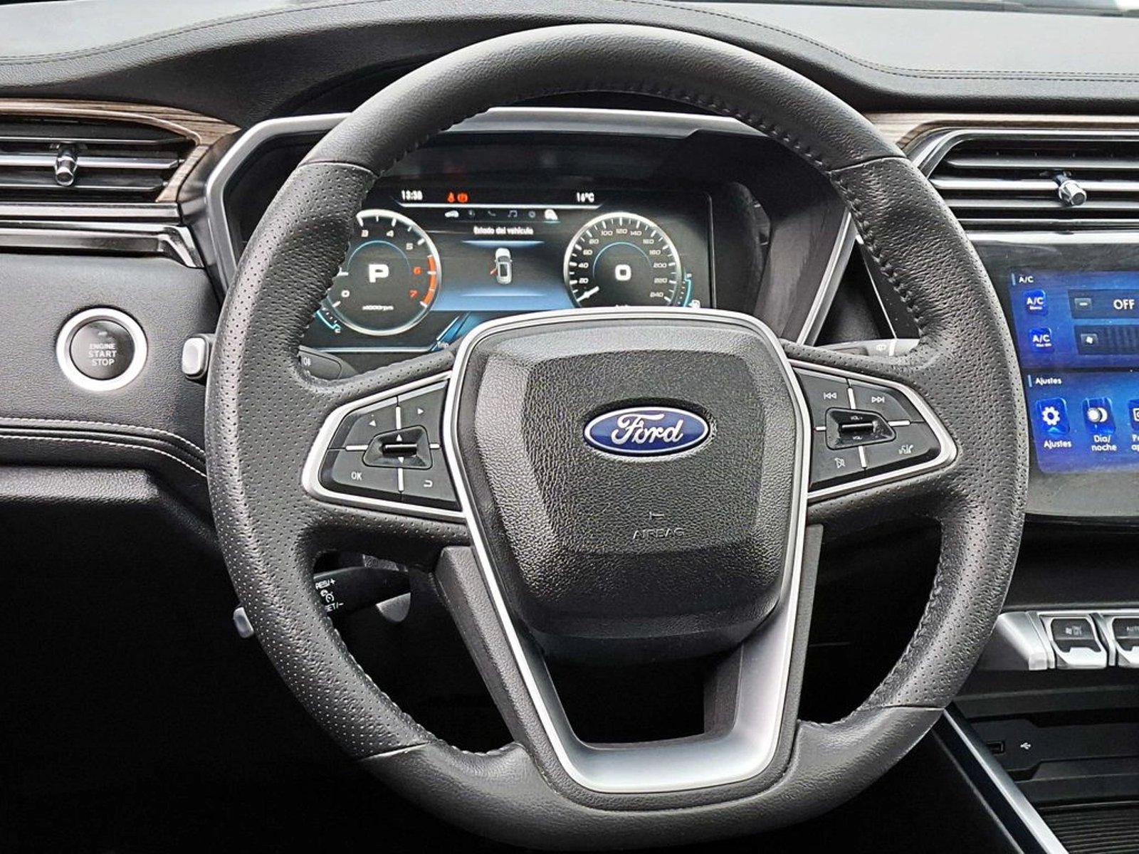 Ford TERRITORY 1.5 TITANIUM AT 2024 - Imagen 14 de 17