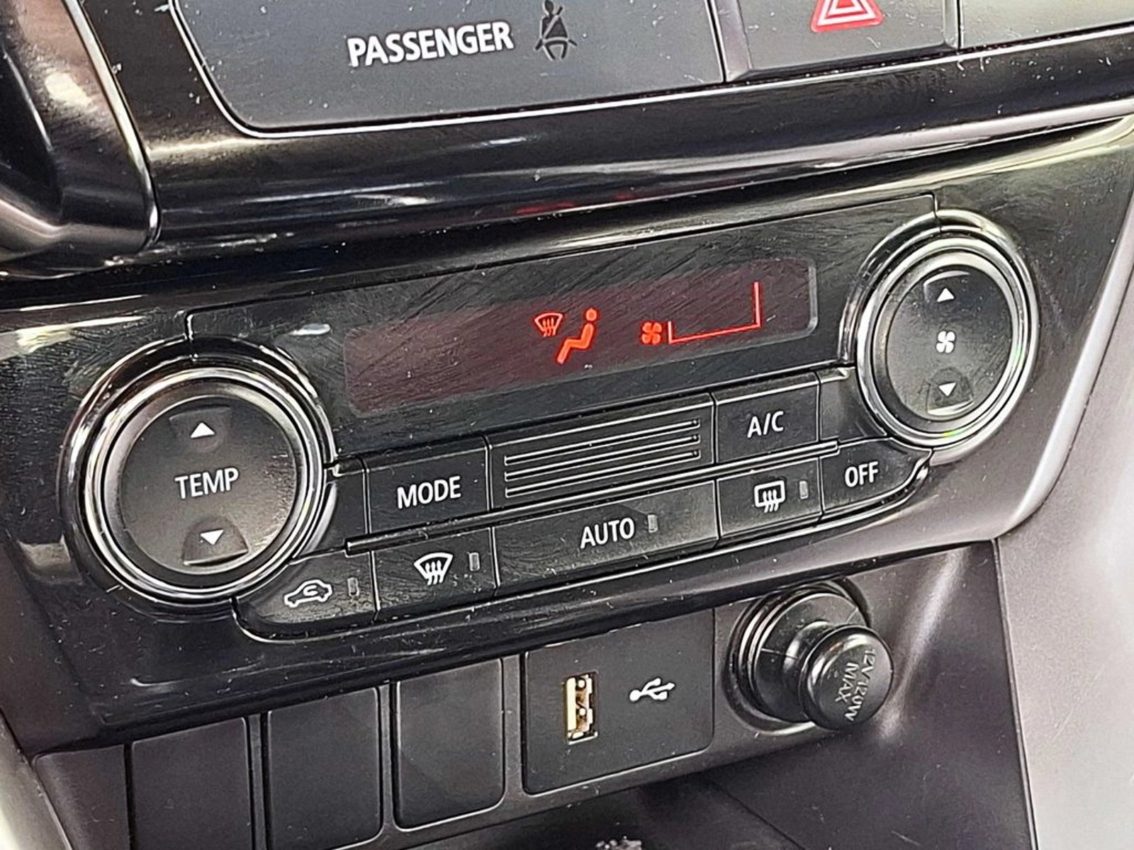 MITSUBISHI ECLIPSE CROSS 1.5 RX 4X2 AT 5P 2023 - Imagen 18 de 19