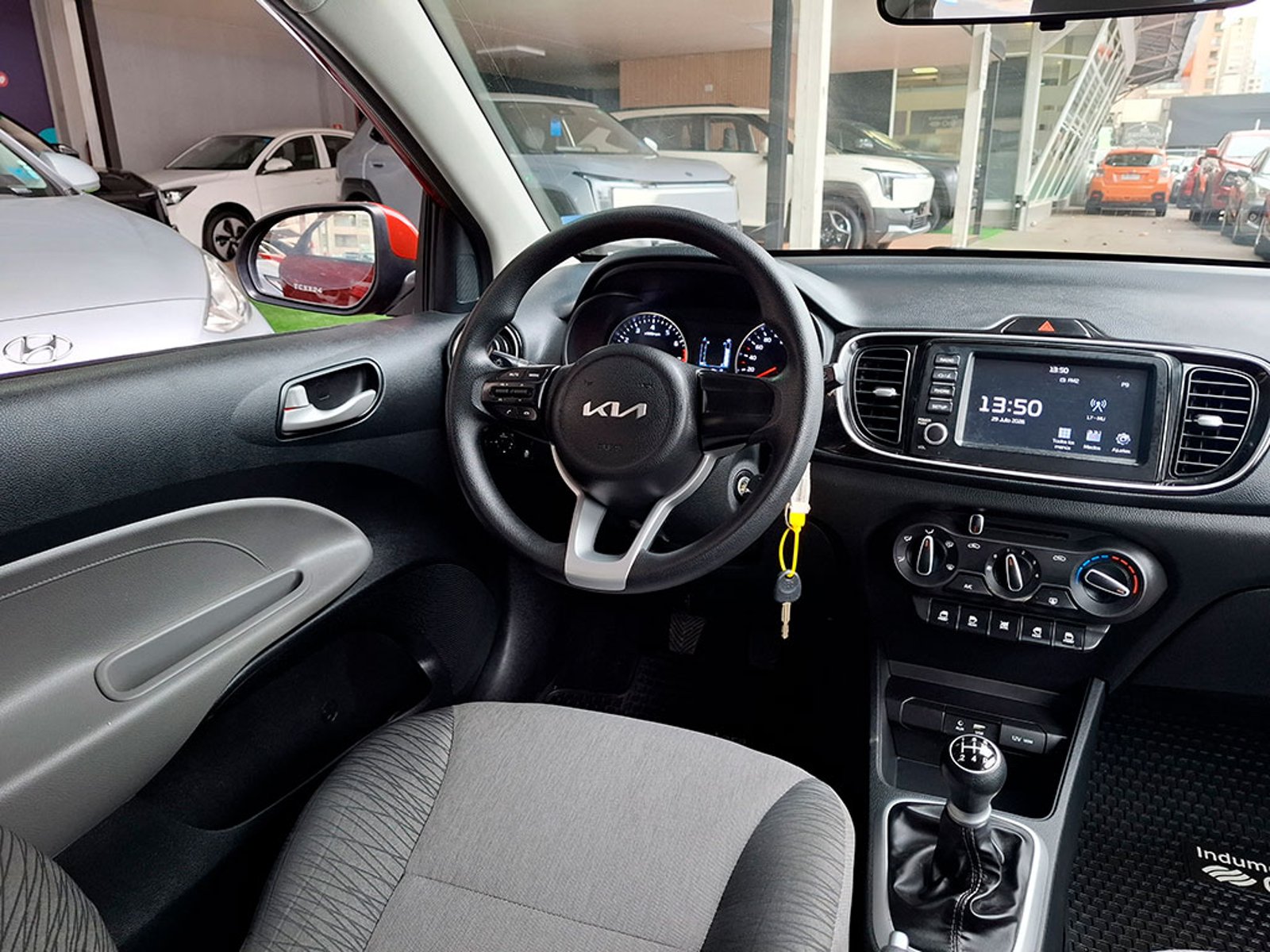 Kia SOLUTO EX 1.4L 5MT G SRF FULL 2024 - Imagen 9 de 20