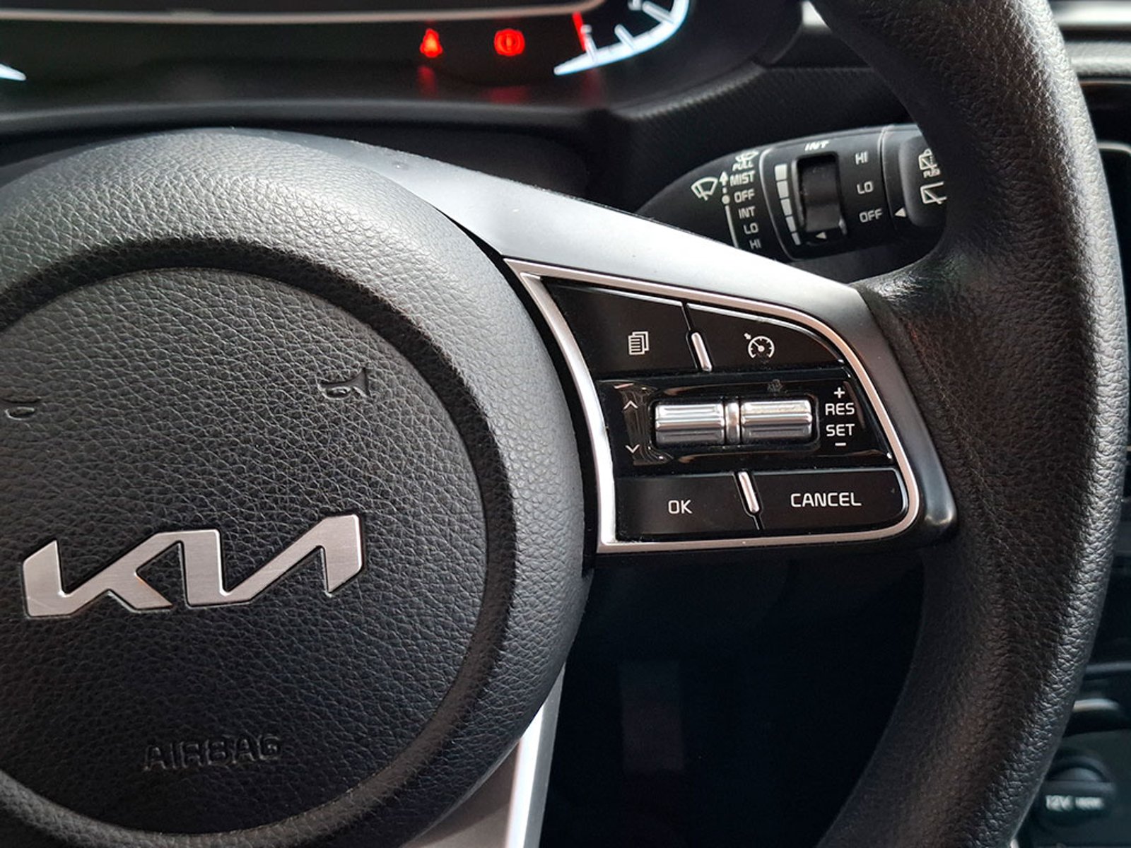 Kia SONET EX 1.5L 6MT RI FULL 2024 - Imagen 12 de 20