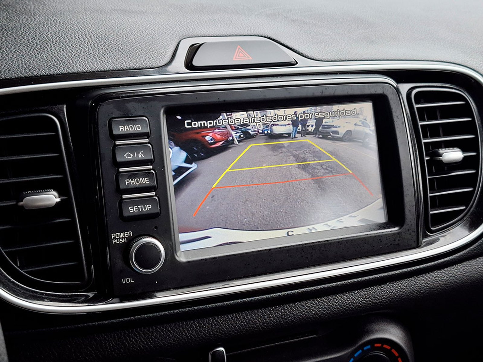 Kia SOLUTO EX 1.4L 5MT G SRF FULL 2024 - Imagen 15 de 20