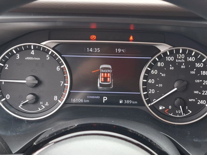 Nissan X-TRAIL 4X2 7P CVT 2.5 2024 - Imagen 14 de 17