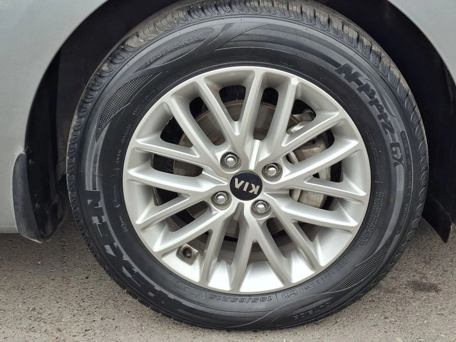 Kia RIO 5 LX 1.4 2022 - Foto 5 de 18