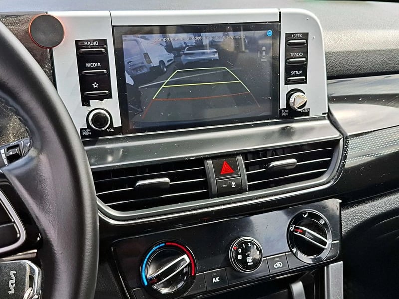 Kia SELTOS EX 1.5 6MT 2024 - Imagen 15 de 16