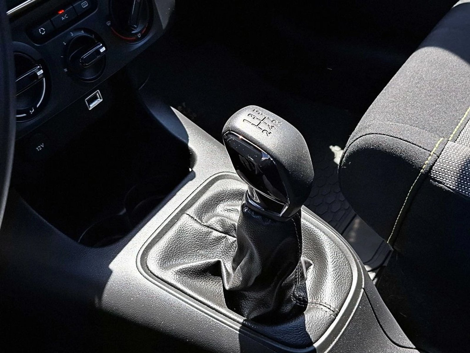 CITROEN C3 1.2  MT 5P 2021 - Imagen 18 de 18