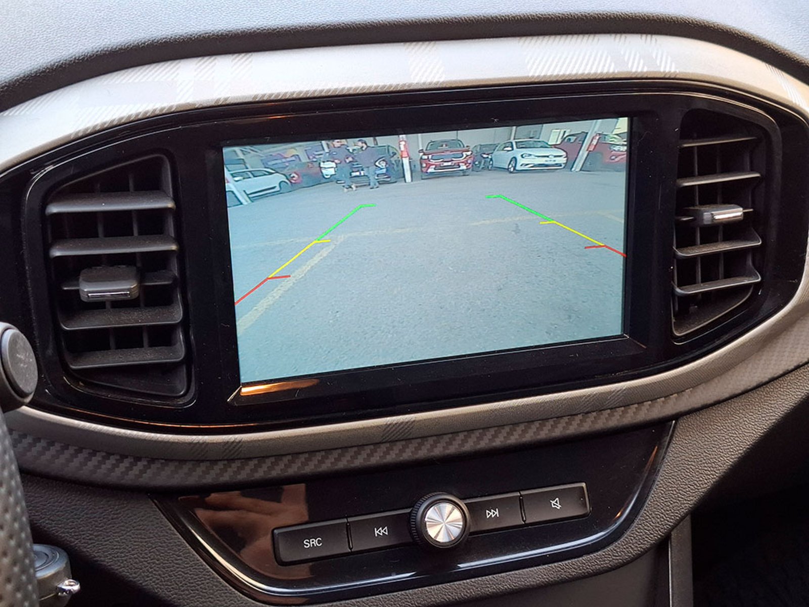 MG 3 1.5 STD MT 2025 - Imagen 15 de 20