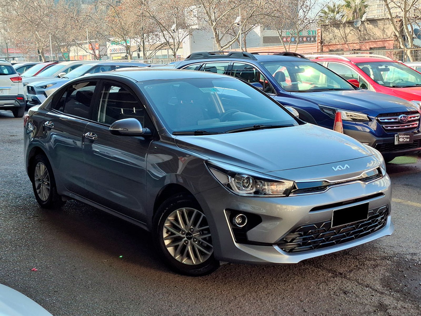 Kia RIO 4 EX 1.4L 6MT CI FULL 2023 - Foto 3 de 20