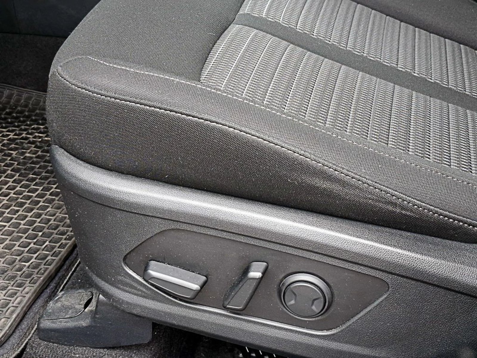 Kia SORENTO 2.5 EX GSL 2WD AT6 5P 2023 - Imagen 9 de 17