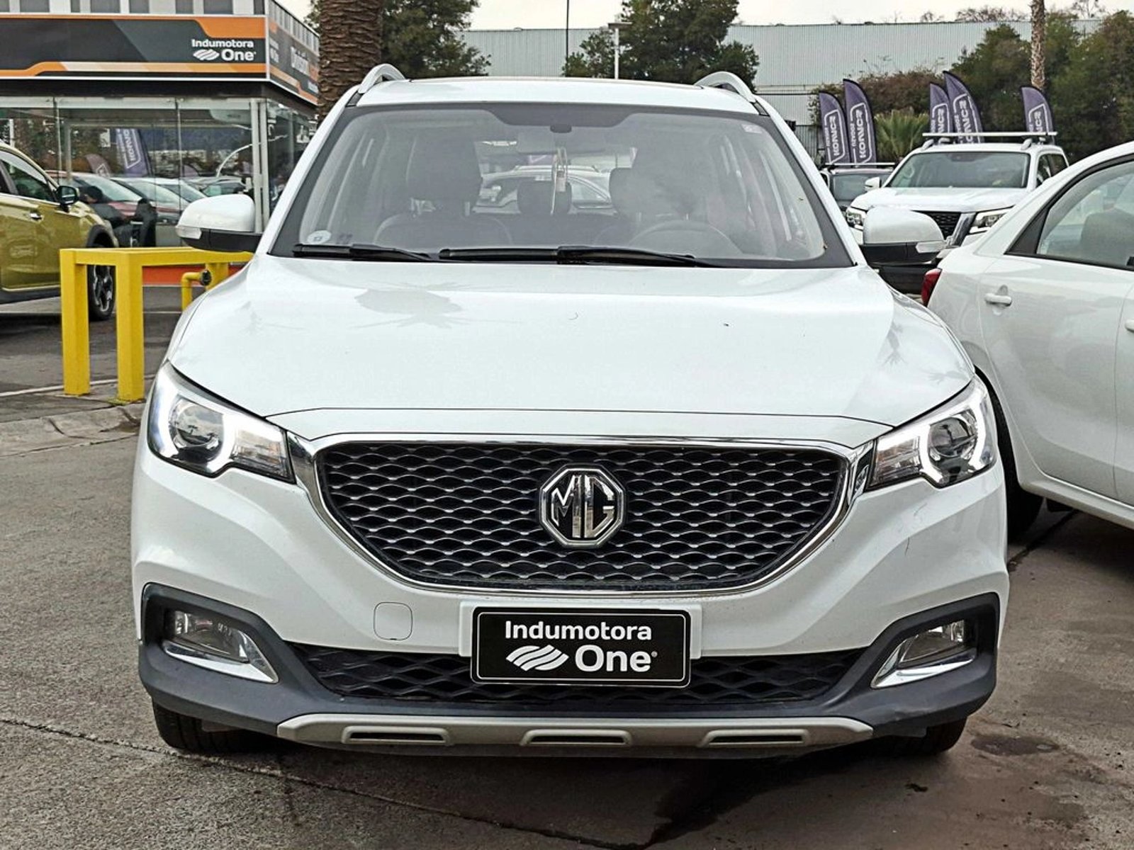 MG ZS 1..5 COMFORT 4X2 AT 5P 2023 - Foto 2 de 17